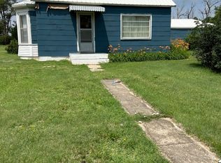 402 W Broome St, Lincoln, KS 67455