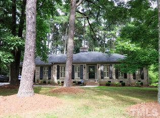 6720 Valley Dr, Raleigh, NC 27612