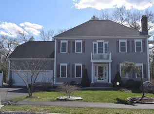 34 Paddock Dr, Plainville, MA 02762