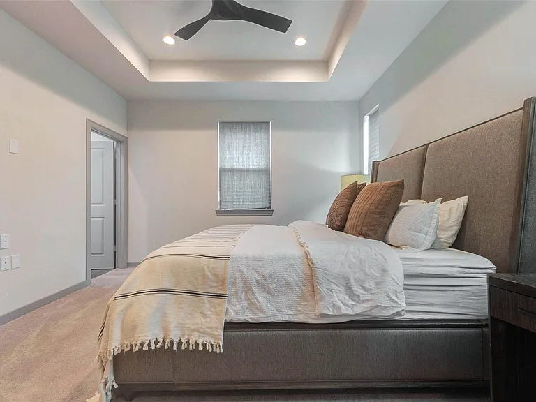 4502 Buck St — Photo 3