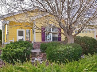 882 Square Dance Ln, Fountain, CO 80817