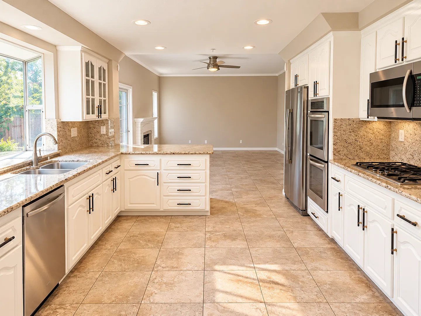 Perfect Shape Single Family Home Amber Ridge Neighborhood Livermore — Photo 2