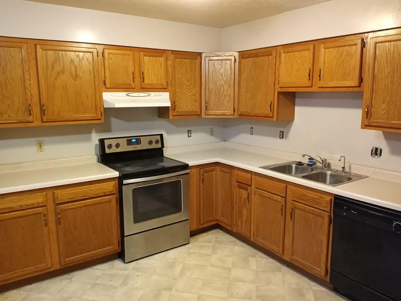 2 bed, 800 sqft, $875 — Photo 3