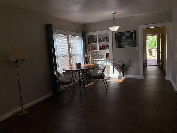 4th image of 3709 Broadway