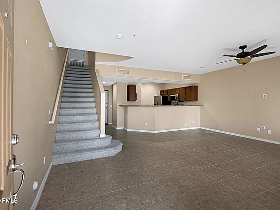 5th image of 16232 N 30TH Place #4