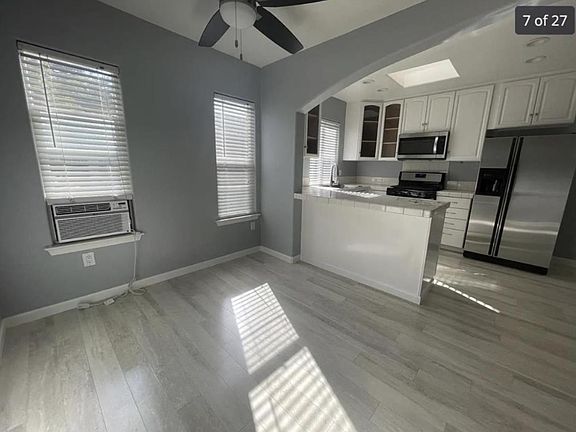 3rd image of 1089 Salerno Dr #2
