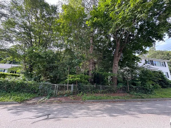 0 Valley St, Webster, MA 01570