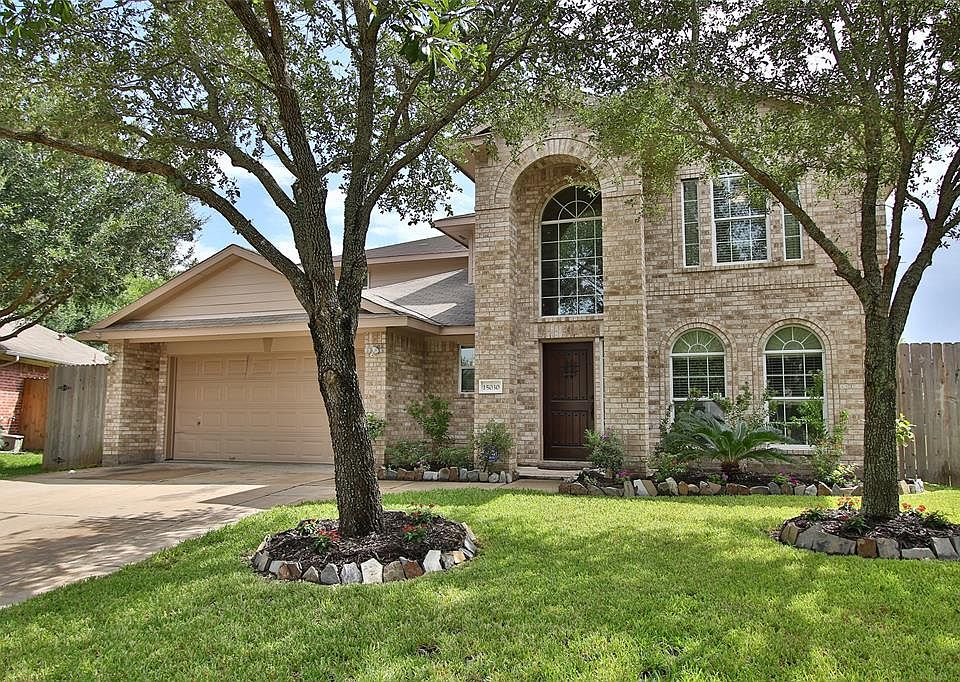 1st image of 15030 Mills Park Ln