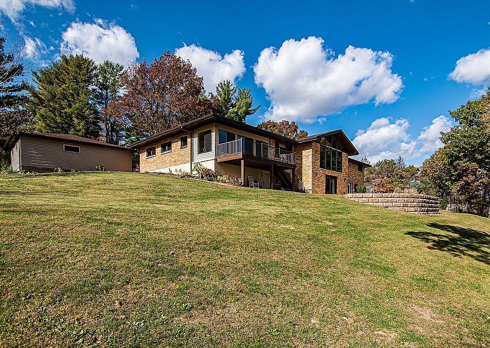 34255 381st Ave, Bellevue, IA 52031 Zillow