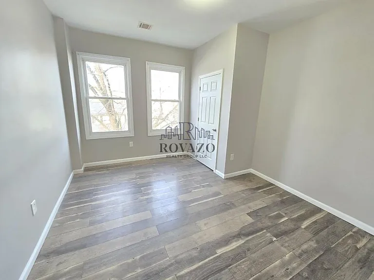 298 Halsted St #1 — Photo 4