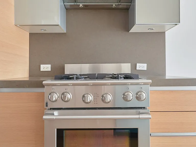 2280 Frederick Douglass Blvd #5D — Photo 2