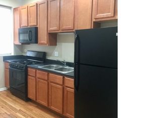 849 E 64th St #3, Chicago, IL 60637
