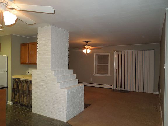 freshly painted neutral deco