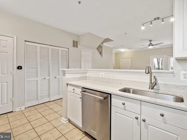 9490 Virginia Center Blvd #132 — Photo 6