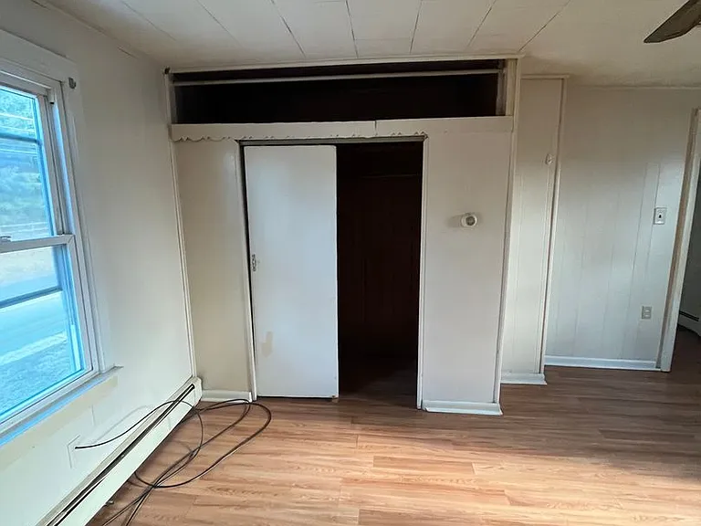 734/736 Gino Merli Drive — Photo 16