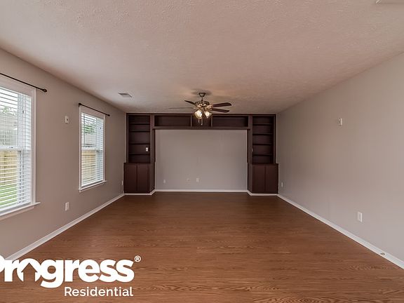 2nd image of 5013 Hancock Cir