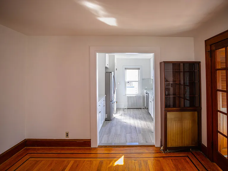 31 Spring Valley Ave — Photo 20