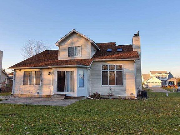 2nd image of 1265 Theresa Dr