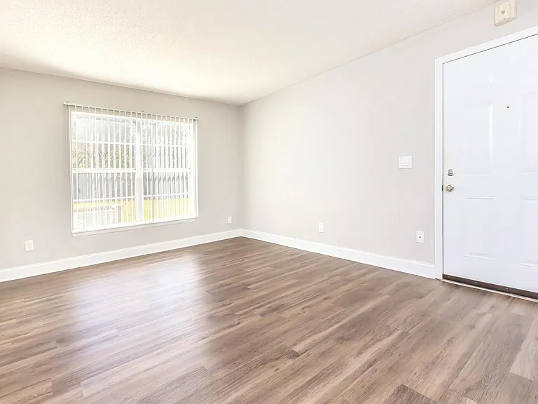 Arcona Grove — Photo 13
