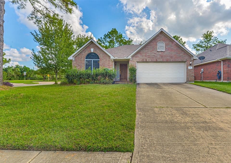 1st image of 18503 Amesbury Manor Ln