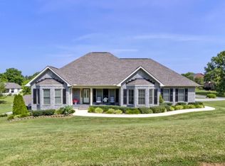 7413 Castlegate Blvd, Knoxville, TN 37918
