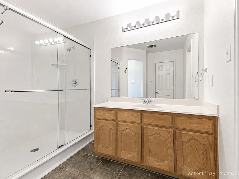 701 Orchid Blvd — Photo 12