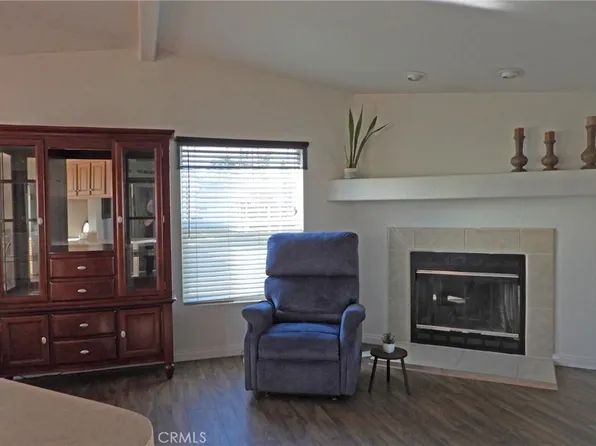 4 Oxford Way, Northridge, CA 91324