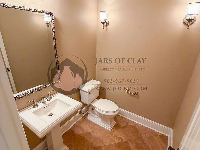 2752 Tukwila Dr — Photo 3