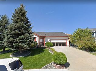 5112 Panorama Dr, Cheyenne, WY 82009