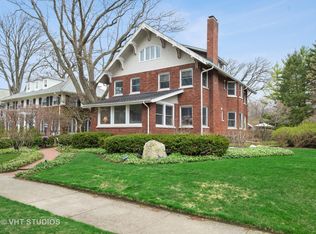 518 Forest Ave, Wilmette, IL 60091