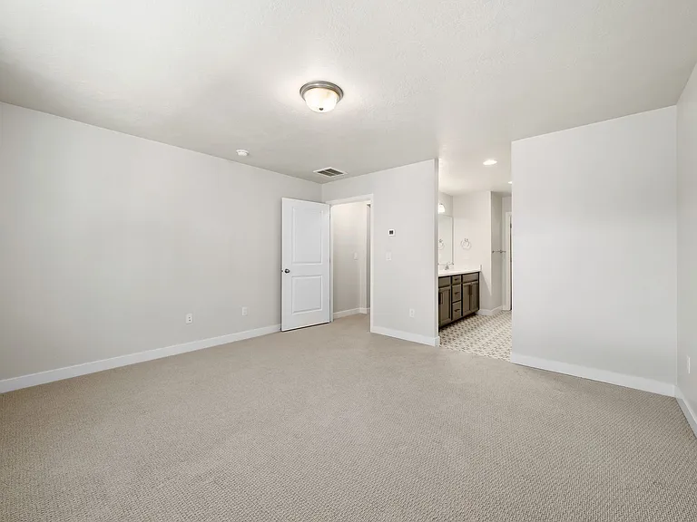 15083 S Reins Way — Photo 58