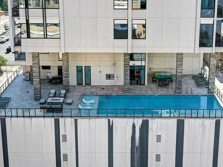 1211 Caroline St #1501 — Photo 33