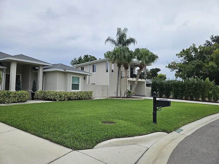 8797 Rose Way #B — Photo 35