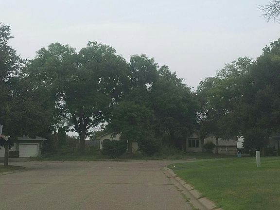 5th image of 9149 Barrington Ct