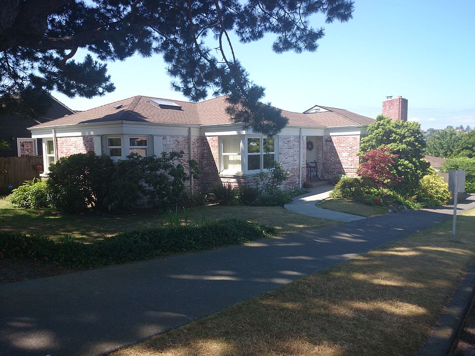 2nd image of 2645 29th Ave W