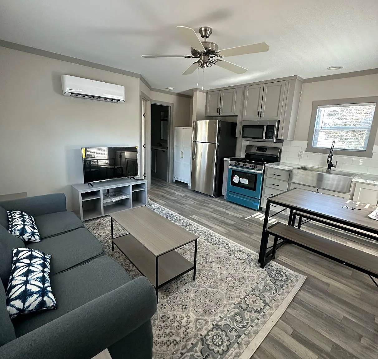 1 bed, 1.0 bath, 400 sqft, $1,500 — Photo 3