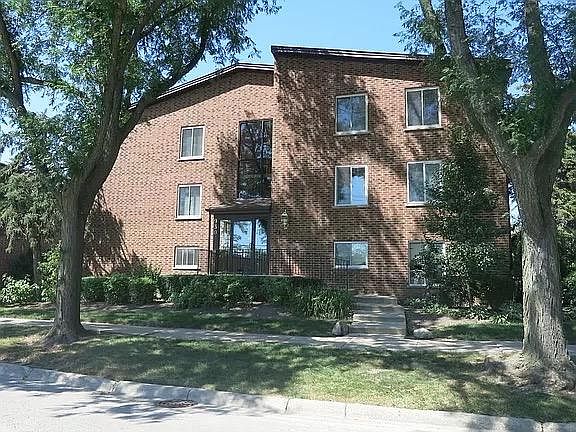 1st image of 930 Perrie Dr Unit 203