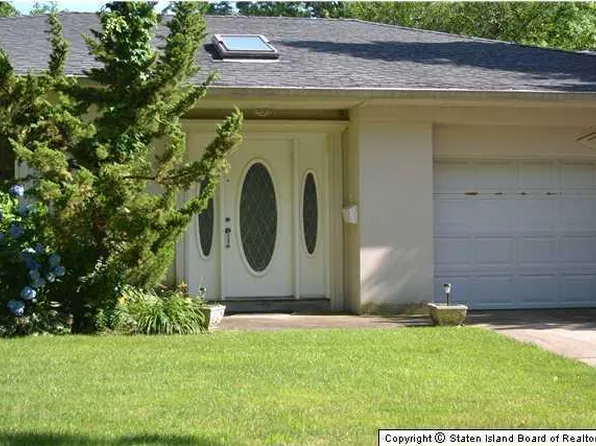 86 Longfellow Avenue image 1 of 21