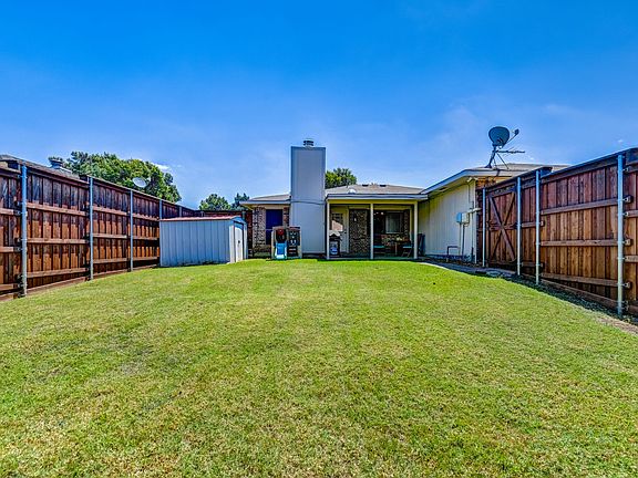 4th image of 578 King Cir