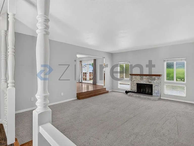 648 San Lorenzo St — Photo 7