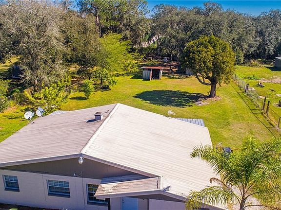 3rd image of 3402 Juanita Dr