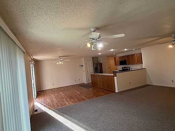 4th image of 4419 Fickas Rd