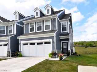 865-5 Dipper Ln, Aurora, OH 44202