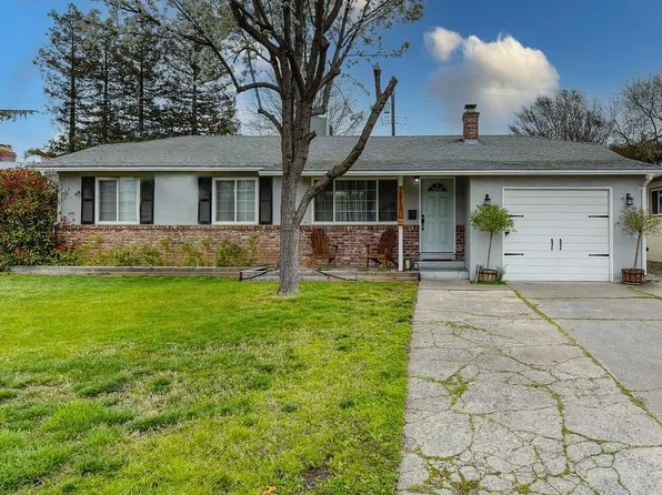 2813 Berkshire Way, Sacramento, CA 95864