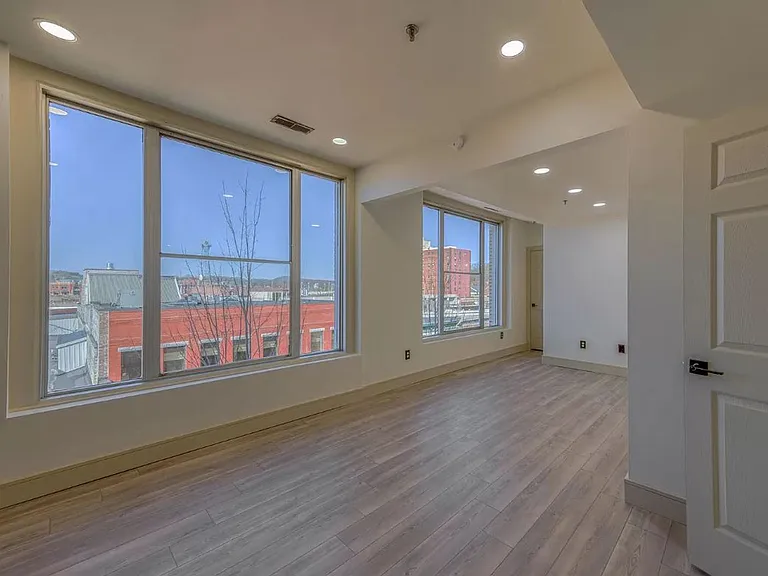 200 E Main St #500 — Photo 15