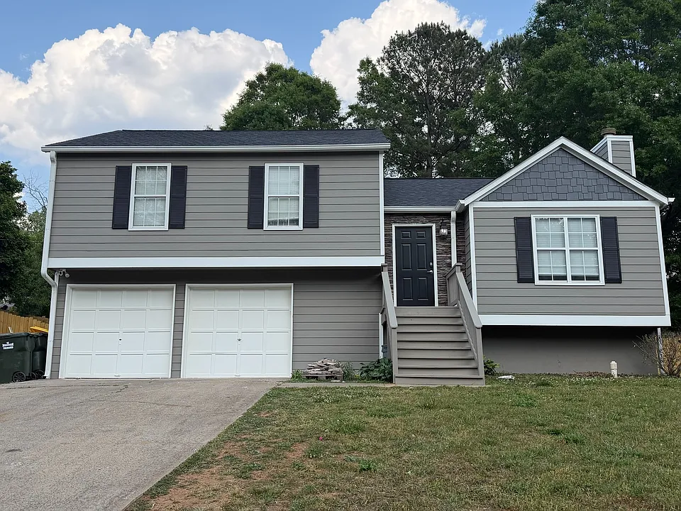 114 Colemans Bluff Dr