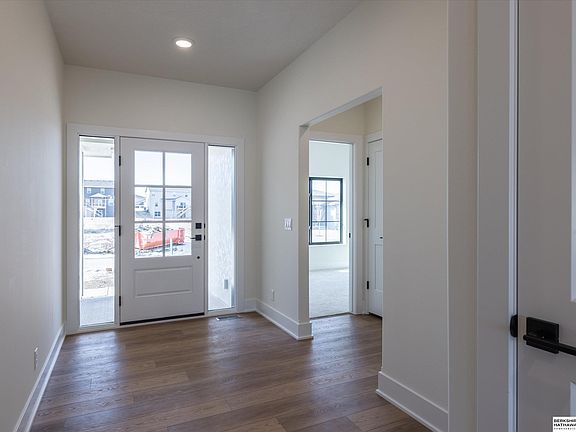 4th image of 11709 S 119th Ave