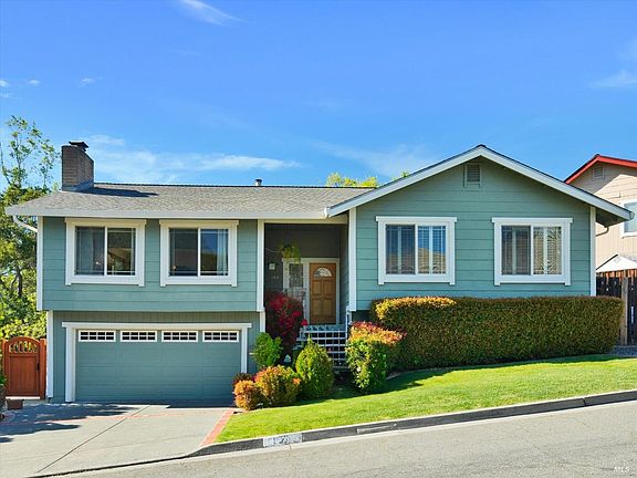 2nd image of 105 Cabro Court