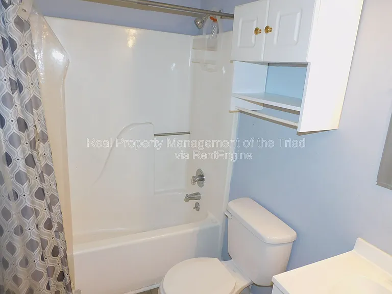 2406 Markwood Ln SE #C — Photo 14