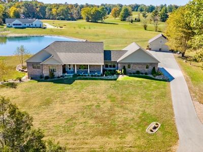 9482 S Sally Dr, Huntingburg, IN, 47542